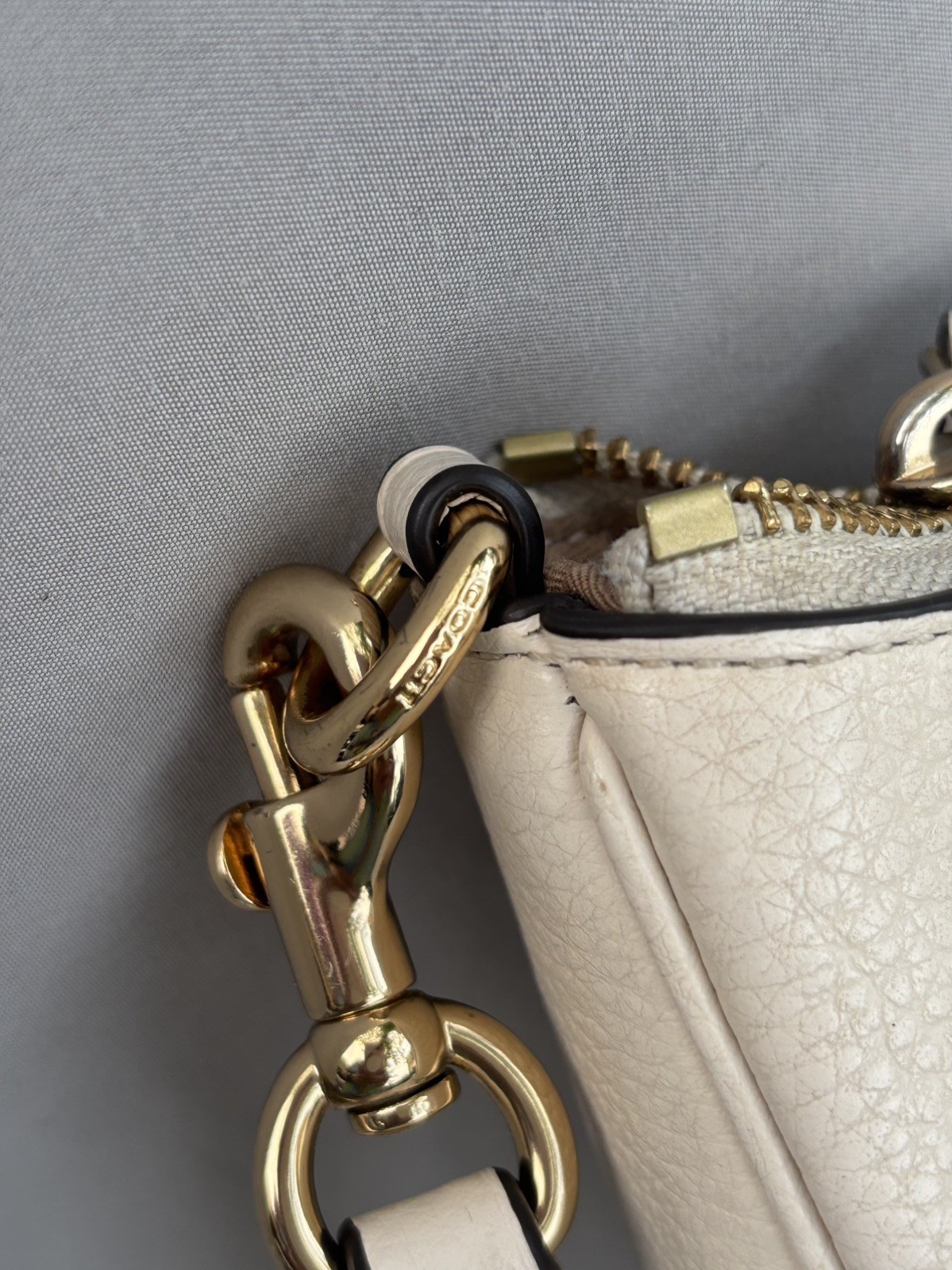Coach X Observed By Us Teri Shoulder Bag In Leather With Print CU388