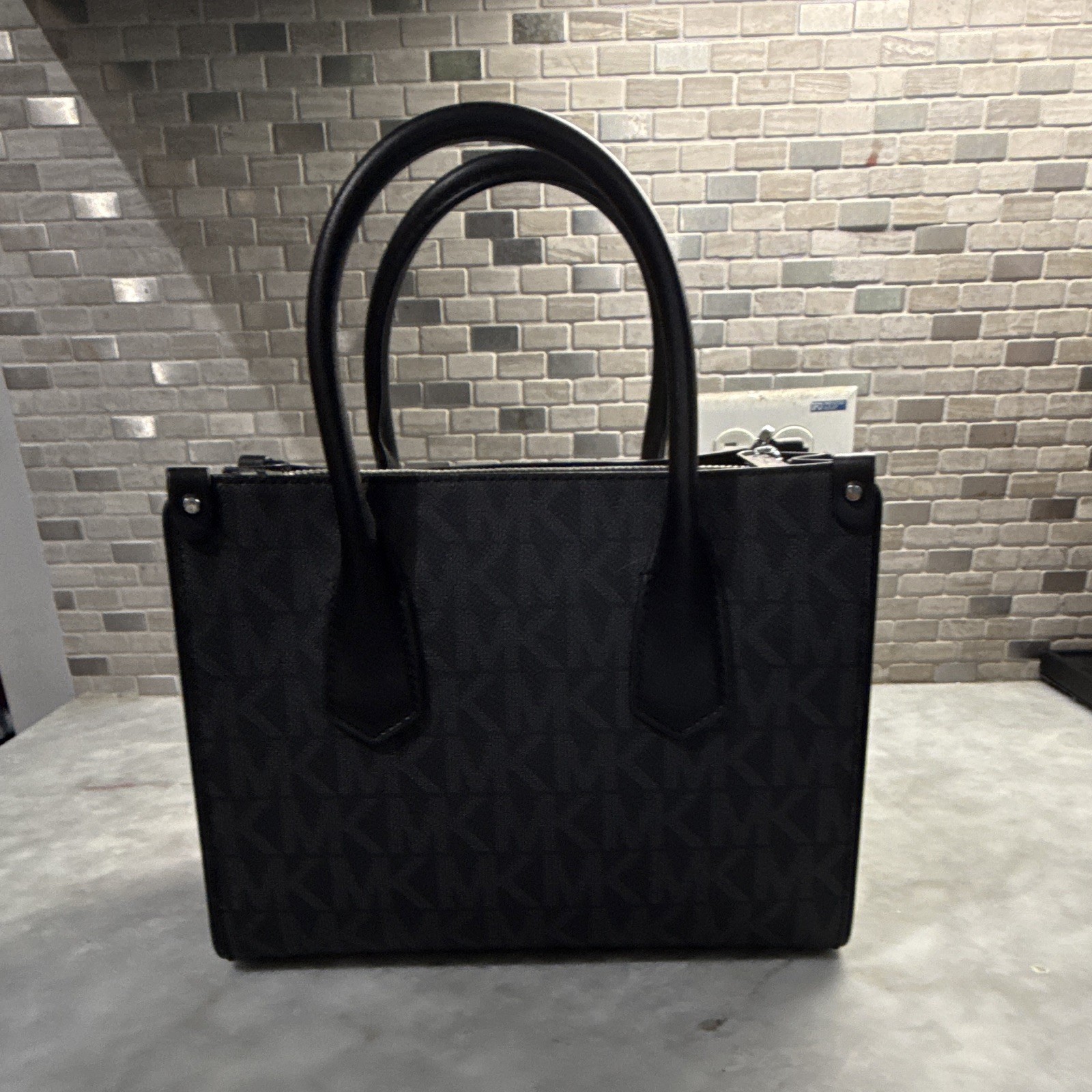 Michael Kors Black MK Signature Satchel Top Handle Zip Bag Detachable Strap