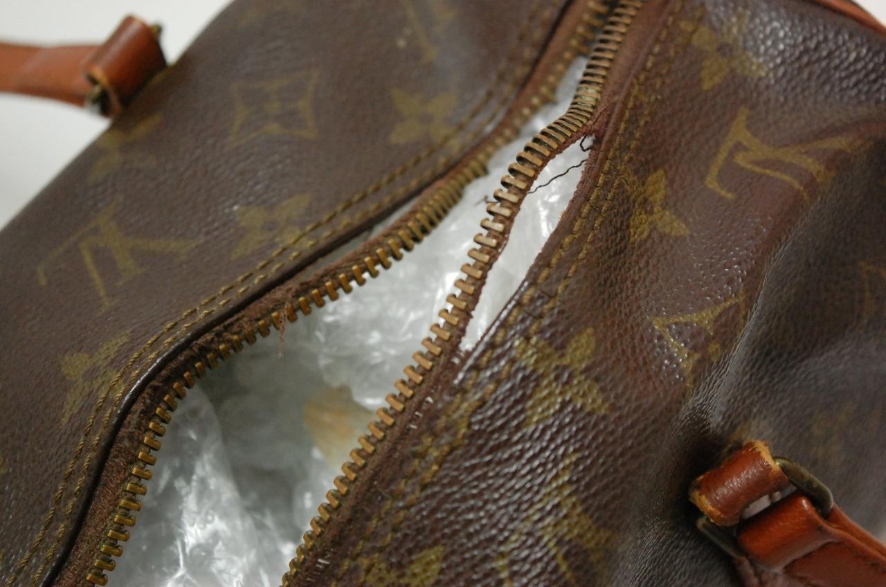 Auth LOUIS VUITTON MONOGRAM PAPILLON 30 HANDBAG PURSE 821 “TORN ZIPPER” 0521a