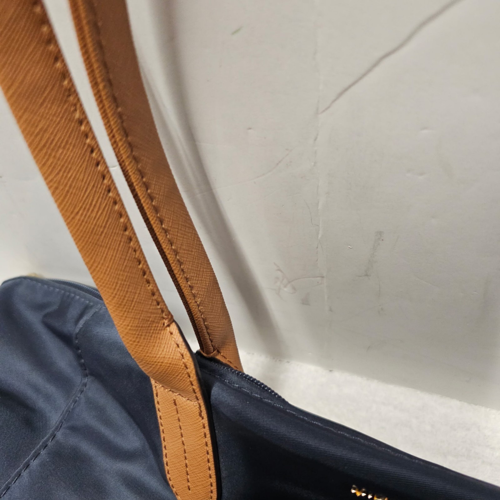 Michael Kors Kelsey Medium Tote Blue Nylon Travel Bag Luggage Sleeve Clean EUC