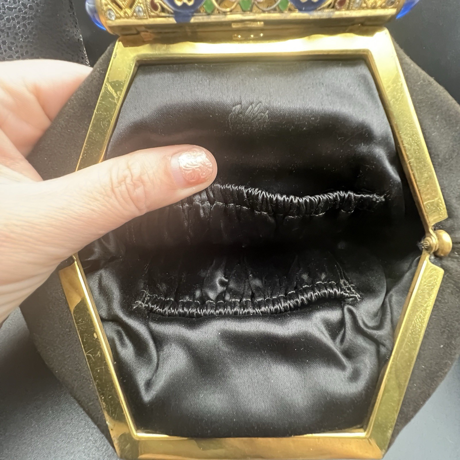VTG1950s Jolles Original Enameled Closure Faded Black Bag Purse Silky Interior