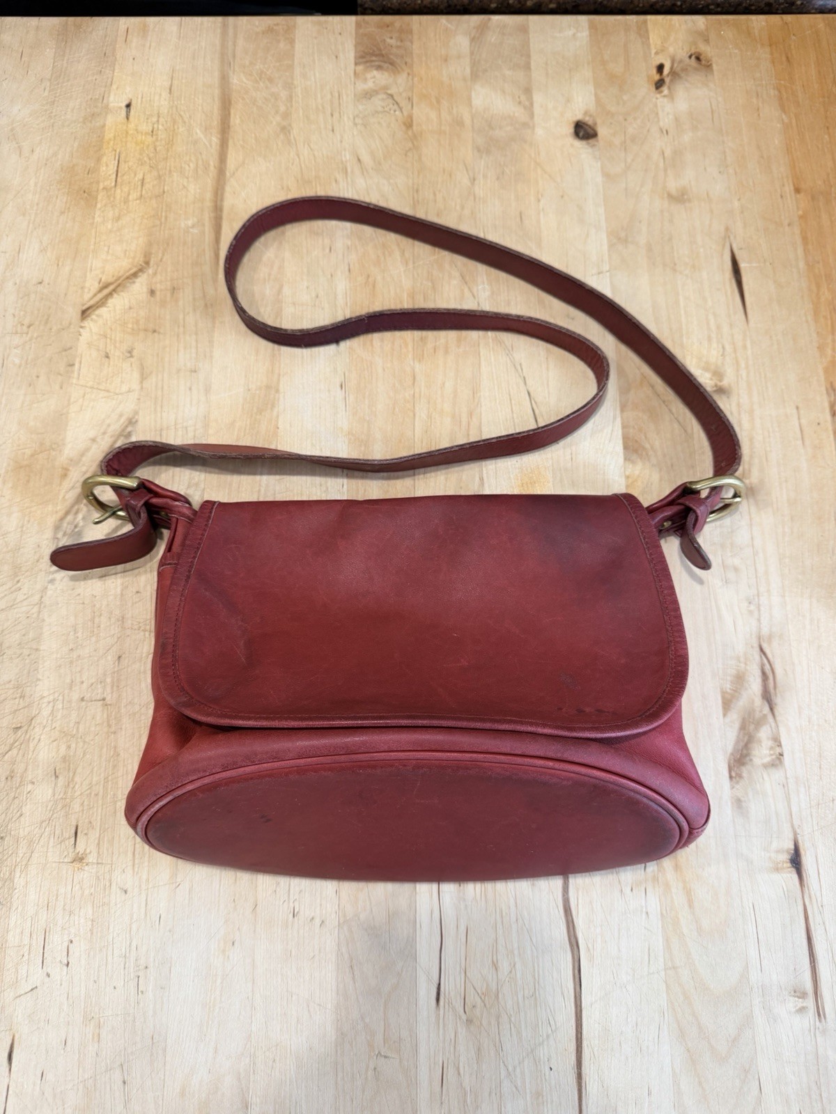 Vintage Coach Womens Red 4150 Fletcher Leather Saddle Bag