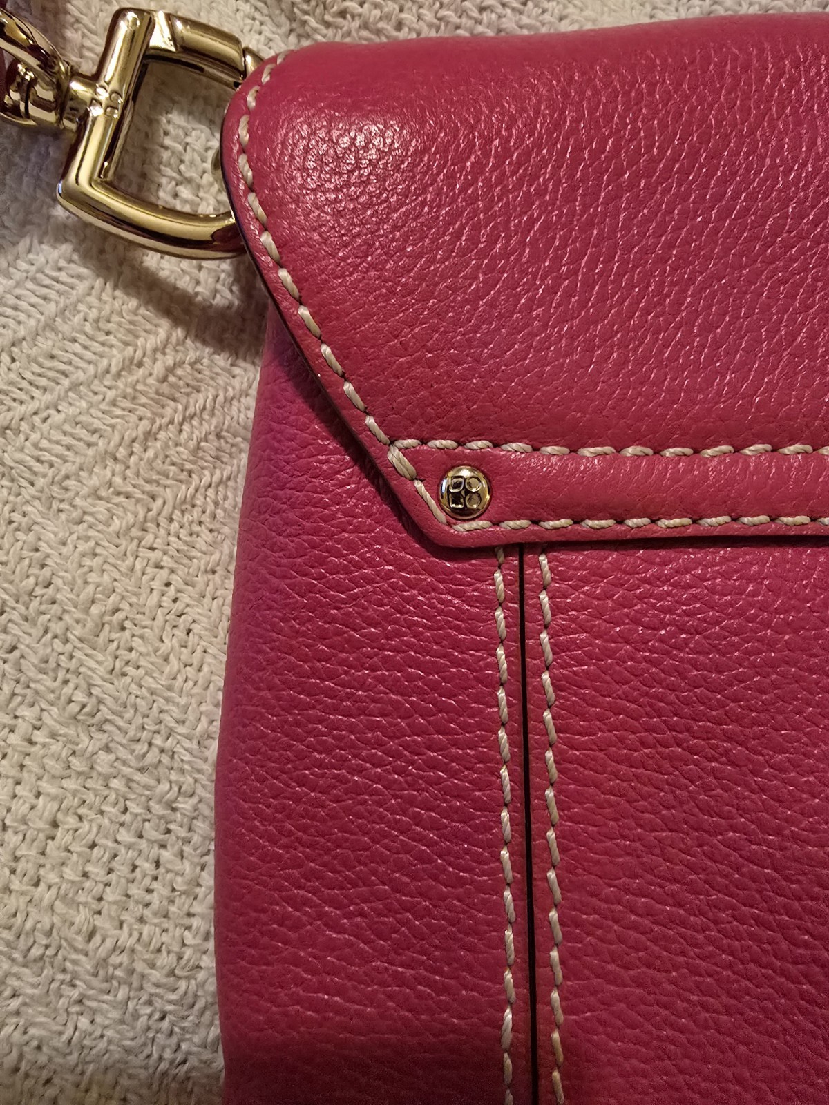 Kate Spade New York Pink Pebbled Shoulder Bag Gold Hardware Zip Polka Dot Lining