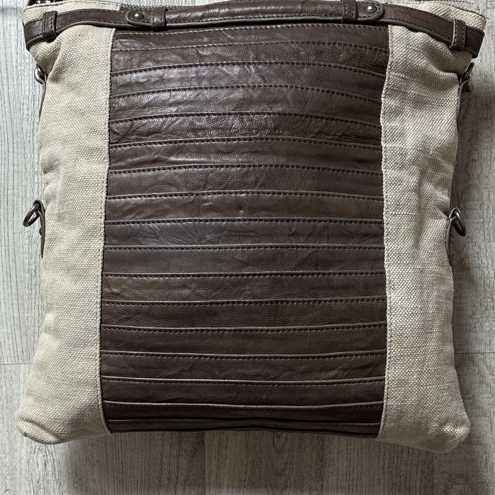 Joe’s Jeans Beige/Brown Colorblock Crossbody Bag Zip Adjustable Strap Pockets