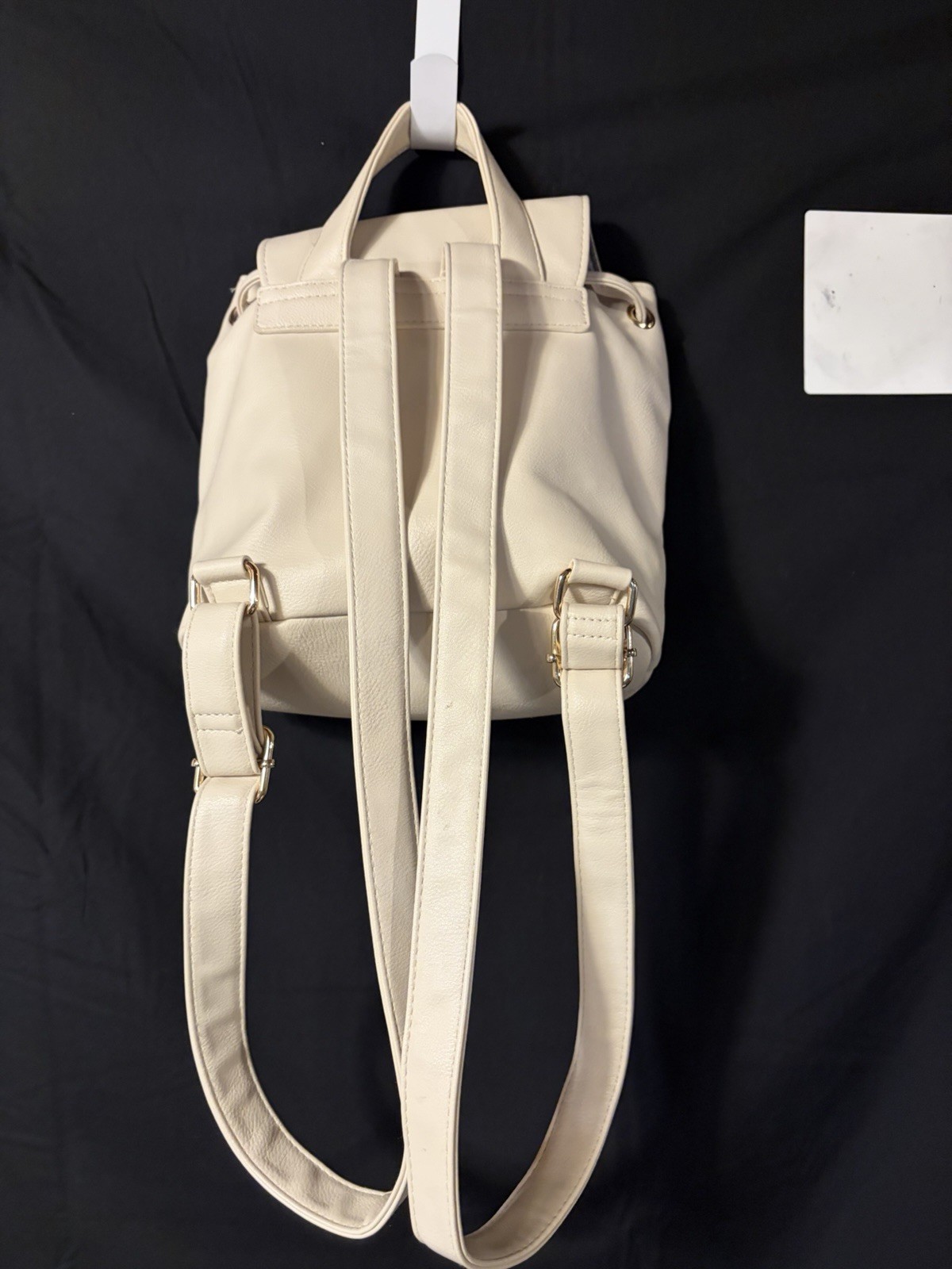 Wild Fable Women’s Ivory Drawstring Backpack Purse, Adjustable Straps, Silver