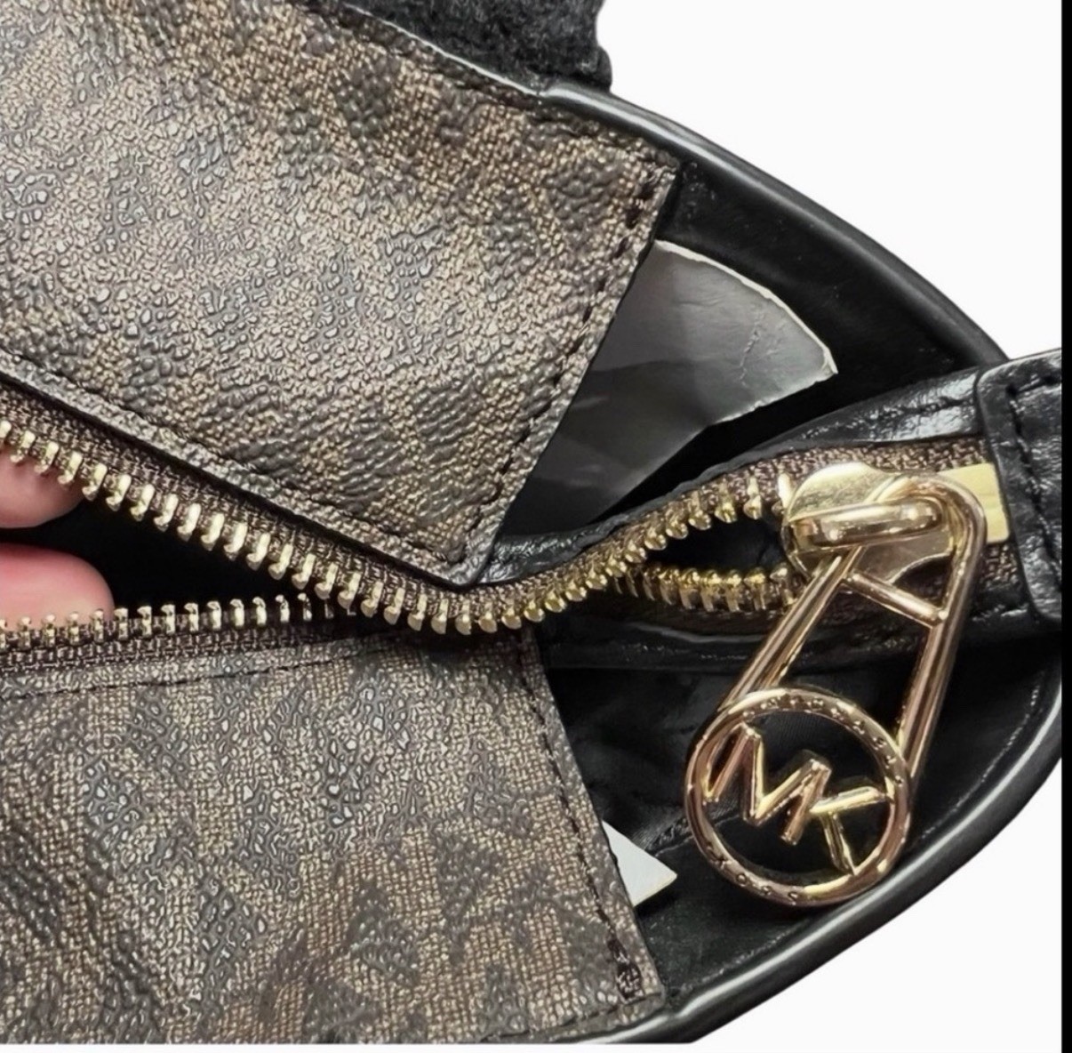 Michael Kors Sinclair Brand NEW Large Tote Bag Leather and shearling.