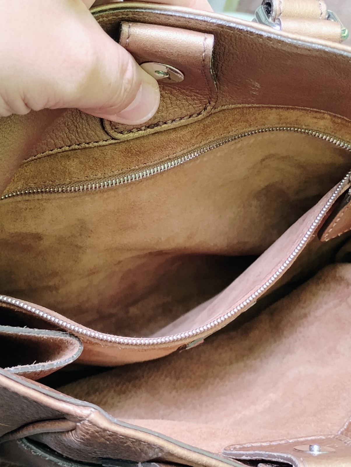Hirofu Bag Purse Bronze Leather Purse Leather Suede Interior 👌 Condition