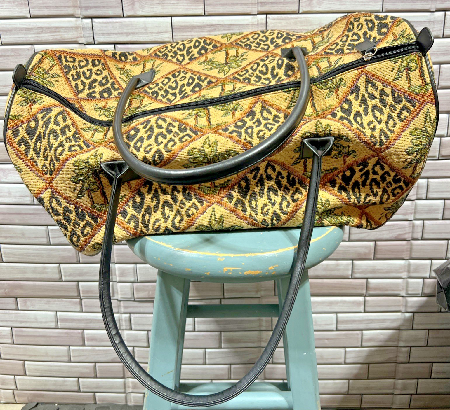 Y2K Club A Tote Bag Large 21×17 Leopard Palm Trees Black Faux Leather Trim VTG