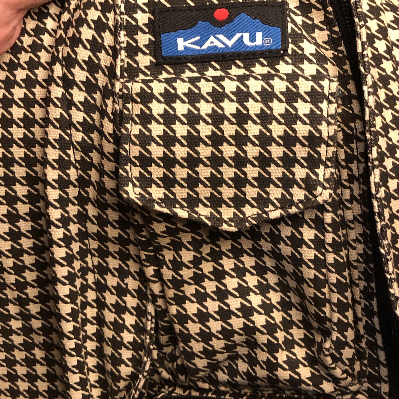 Kavu Rope Sling Bag Chevron Black White Backpack Crossbody