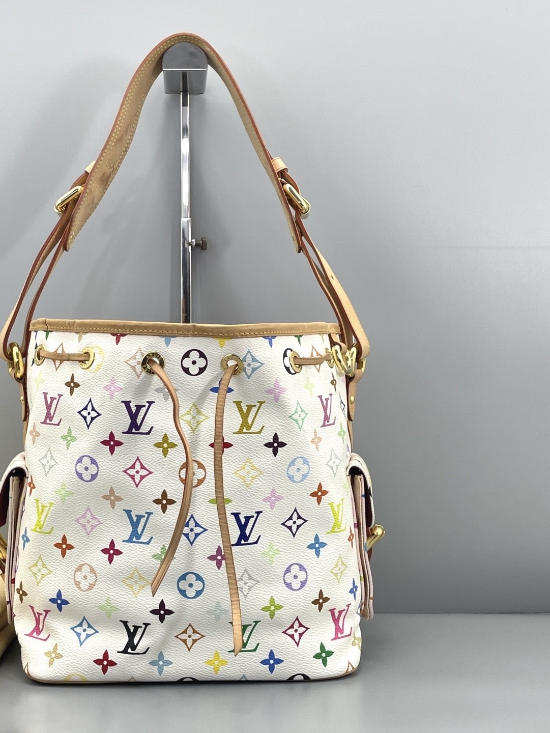 Louis Vuitton Noe GM White Multicolore Monogram Bucket Bag Y2K Auth.