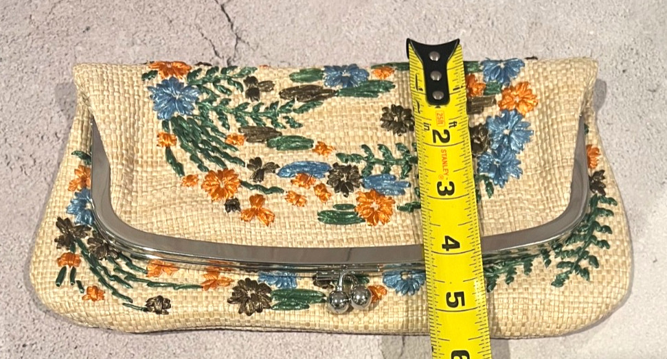 Rafe X Target Straw Woven Floral Embroidered Clutch w/Kiss Closure – No strap