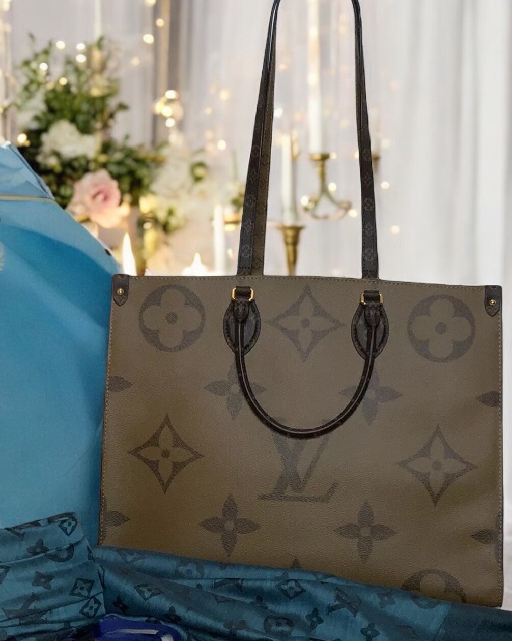 NWT Louis Vuitton ONTHEGO GM Tote Shoulder Bag Giant Monogram Brown + Extras !