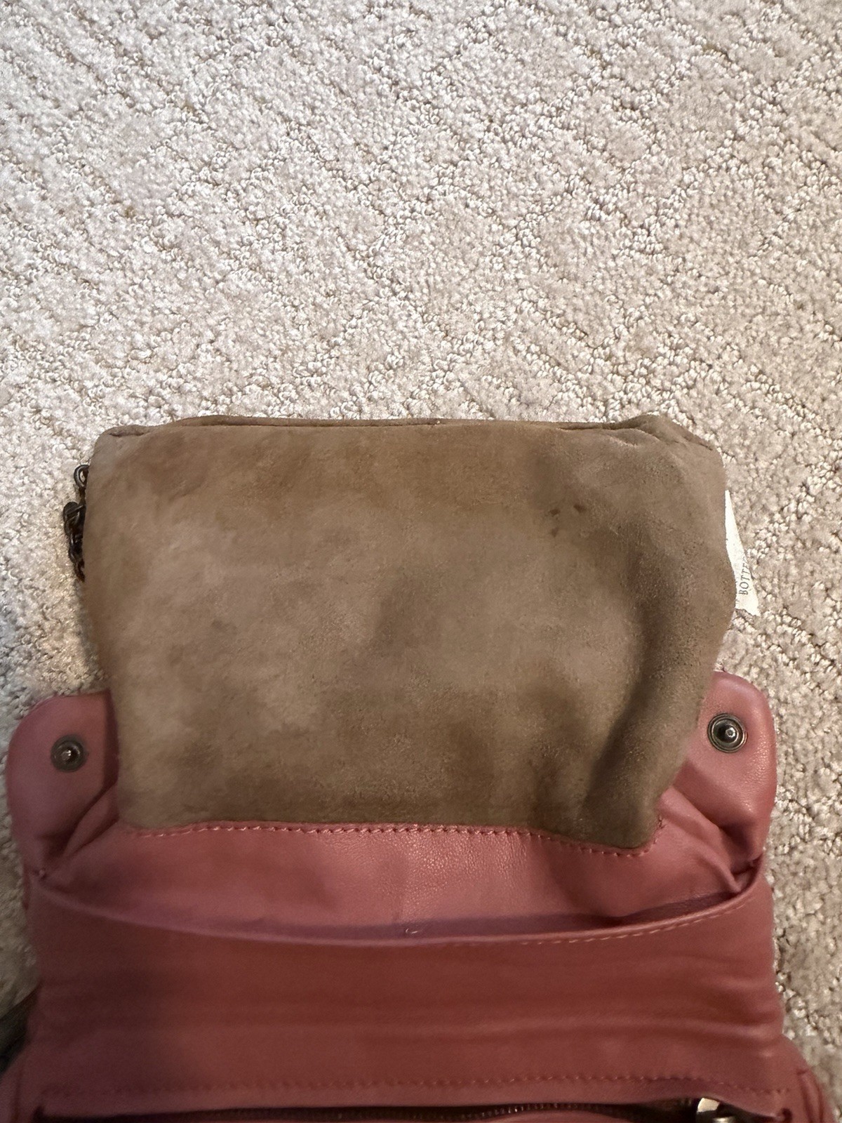 Bottega Veneta Intreciatto Mini Leather Crossbody Bag in Dusty Pink