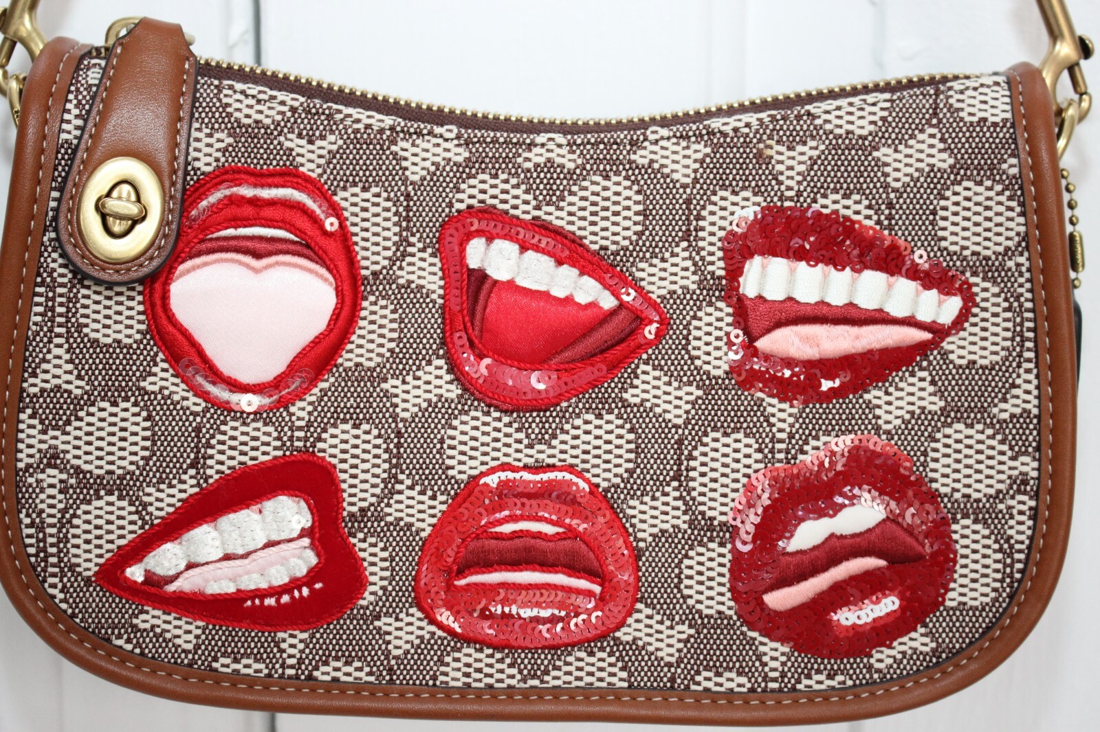 COACH X Tom Wesselmann Swinger Signature Textile Jacquard Shoulder Bag CA121 NEW