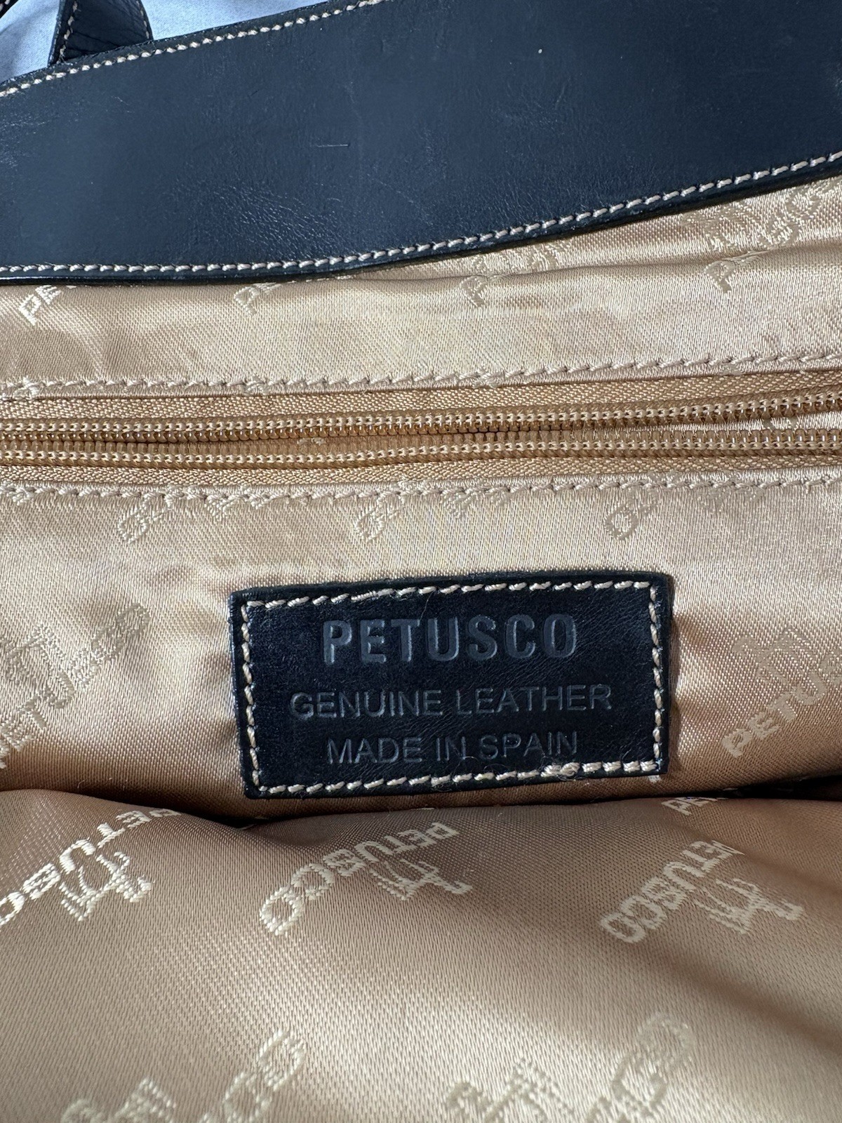 Petusco Genuine Leather Shoulder Bag Black Made in Spain Large Satchel Purse