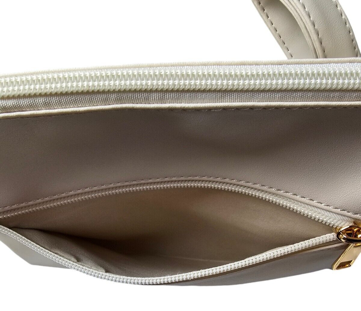 Yani j’adore Bliss Crossbody Shoulder Strap Clutch Purse Beige Gold Hardware 11″
