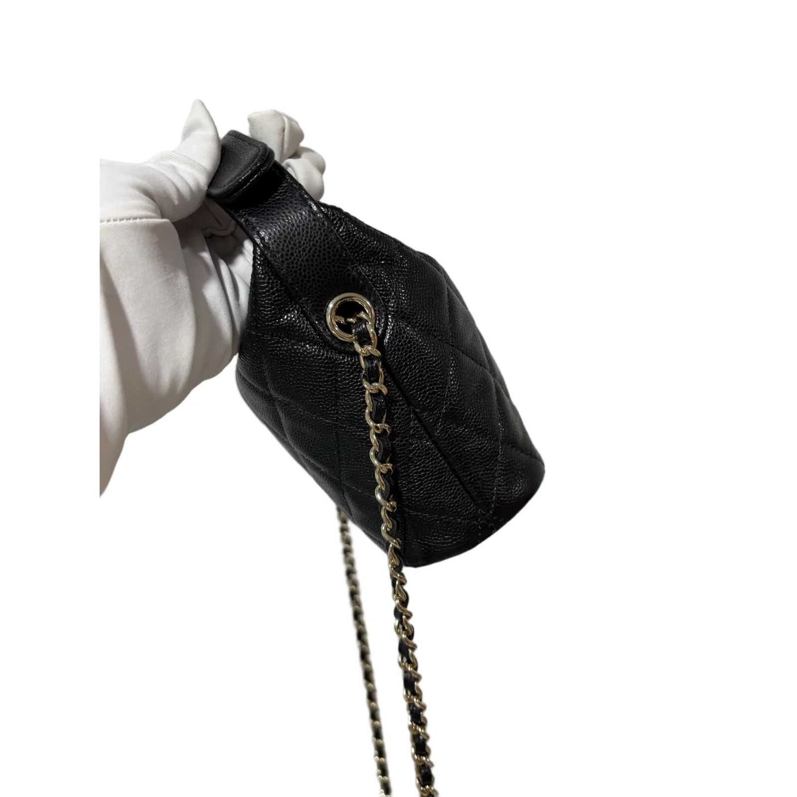 Chanel Quilted Hobo Clutch With Chain Black Grained Calfskin (vv071626b1r)
