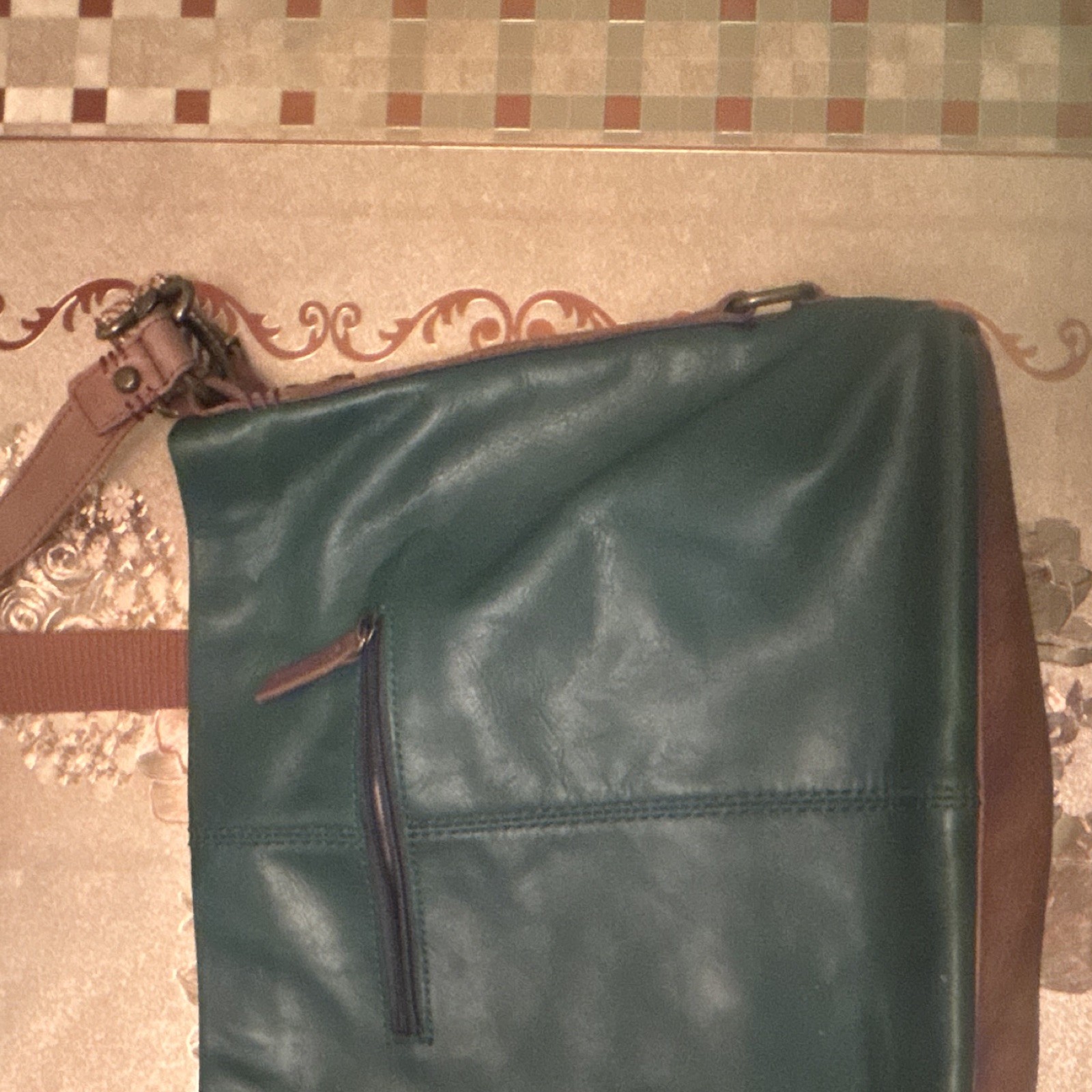 Teal & Brown Crossbody Bag Tassel Zip Lined Inner Pockets Detachable Strap