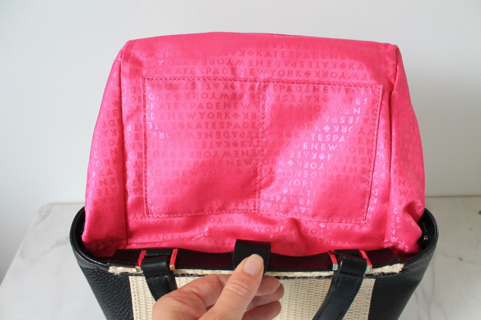 Kate Spade ‘Houston Street’ Loula Straw Leather Crossbody Purse / Pink Interior