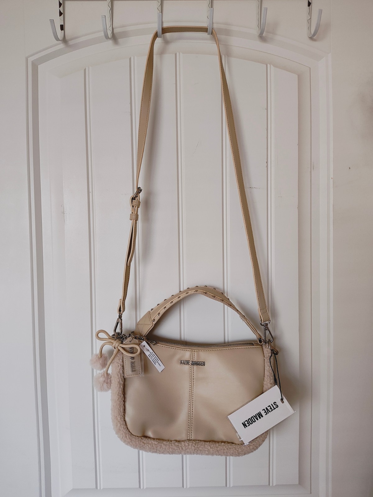 Steve Madden Beige Faux Leather Crossbody Bag Faux Fur Trim Shoulder Purse NWT