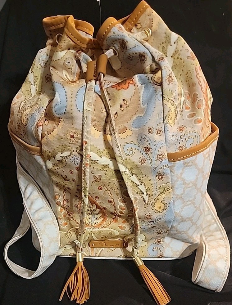 Dena Paisley Floral Canvas BoHo/backpack/ tote bag Adjustable Straps