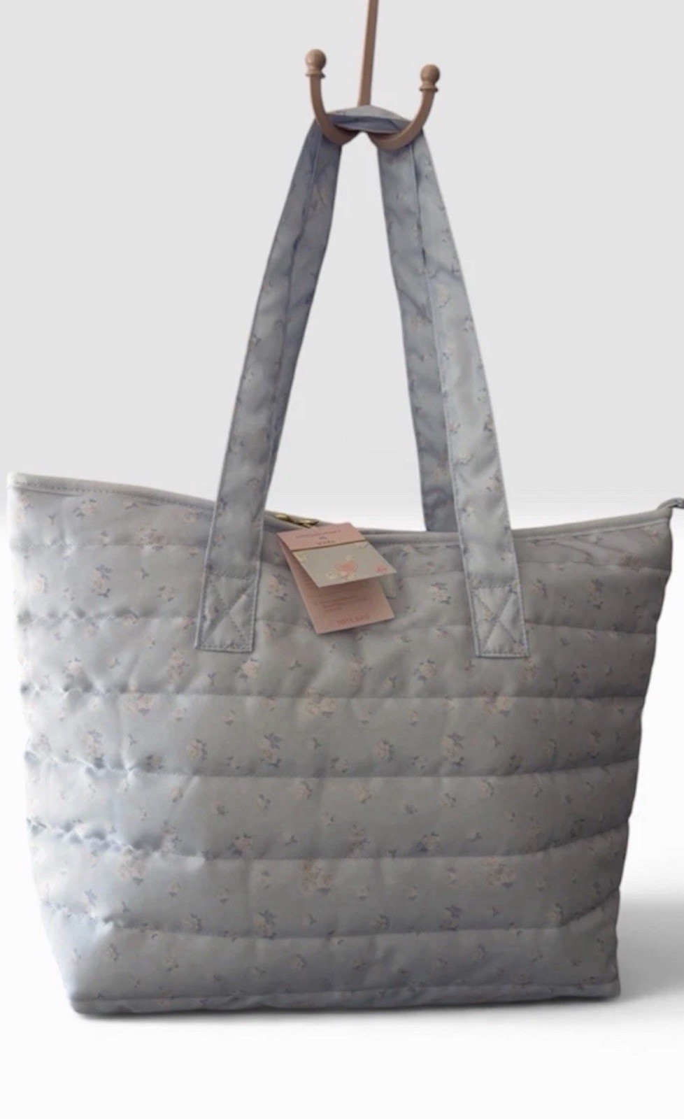 LoveShackFancy x Target – Yoobi Everblooming Rosettes Ditsy Quilted Tote Bag BOW