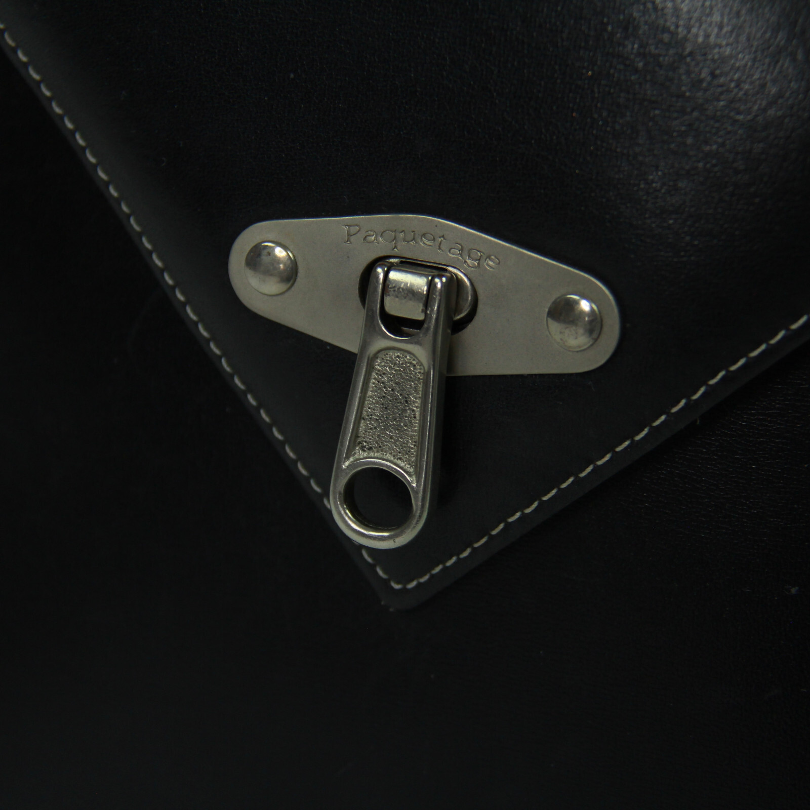 Paquetage Black Leather Bag (A-4)
