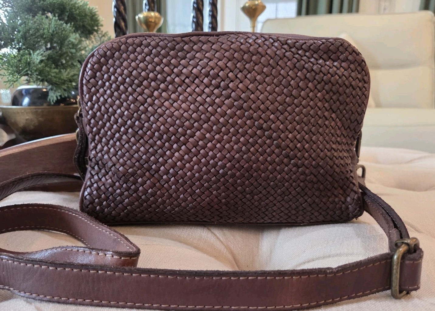 Italian Leather Basket Weave Camera Bag Crossbody Shoulder Artisan Granola Girl