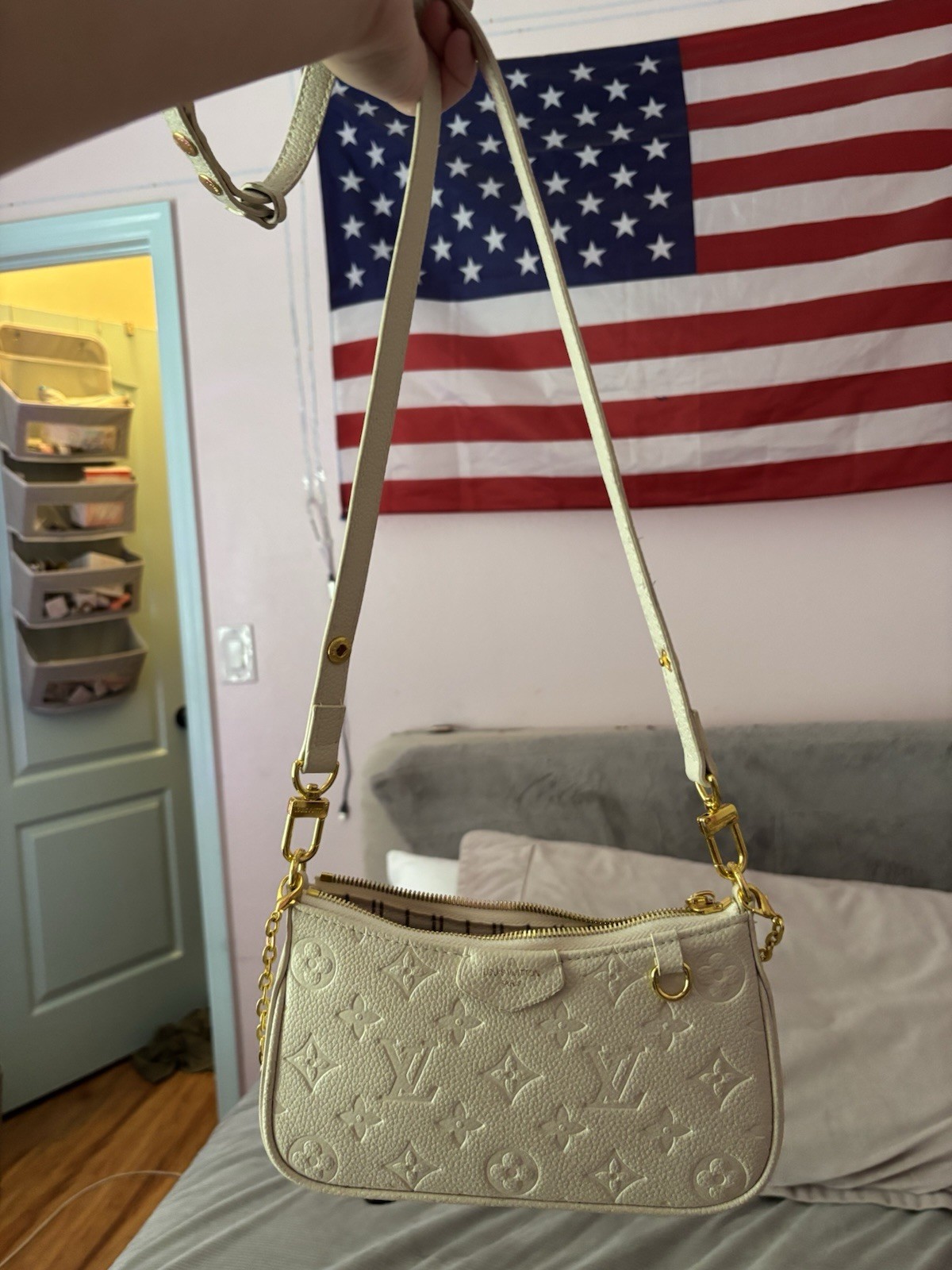 Louis Vuitton Empreinte Monogram Small Beige Shoulder Bag Zip Detachable Strap