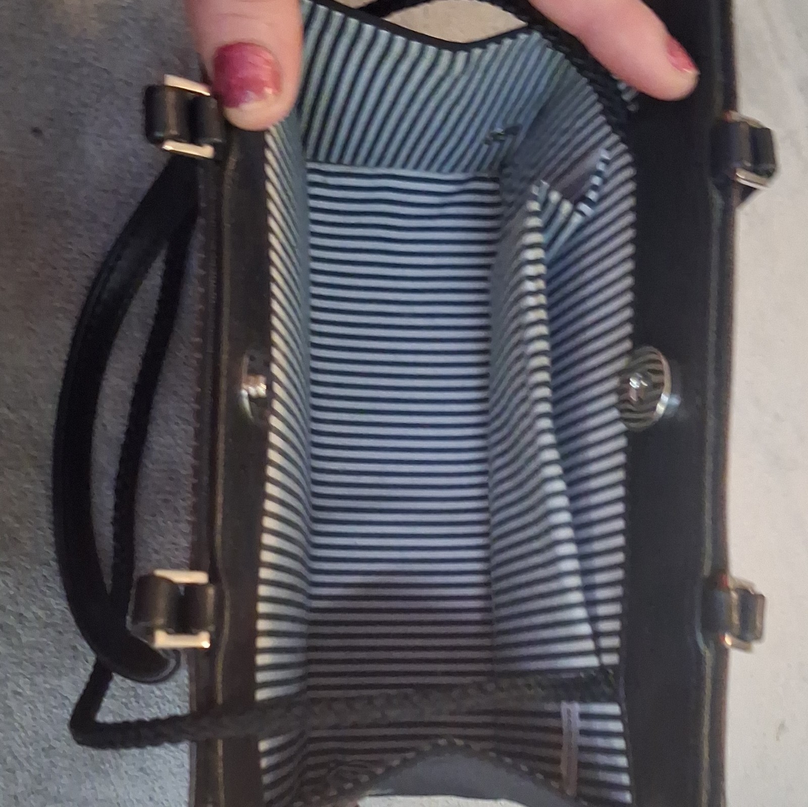 Black Photo Collage Satchel Top Handle Bag w/ Shoulder Strap Snap Statue Liberty