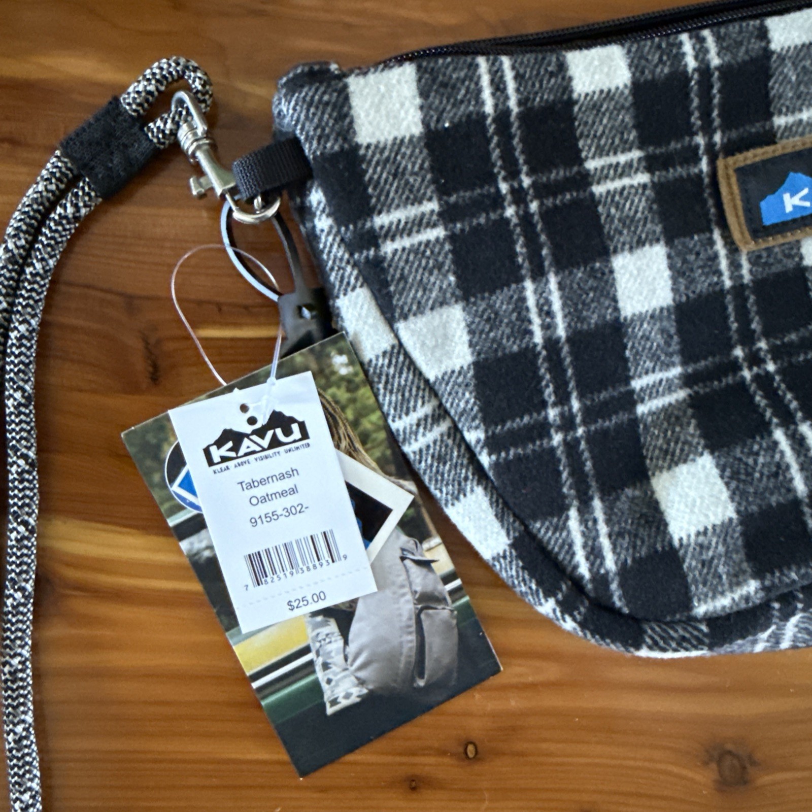 Kavu Tabernash Oatmeal Plaid Print Wristlet Pouch Detachable Strap Zipper ~ NWT