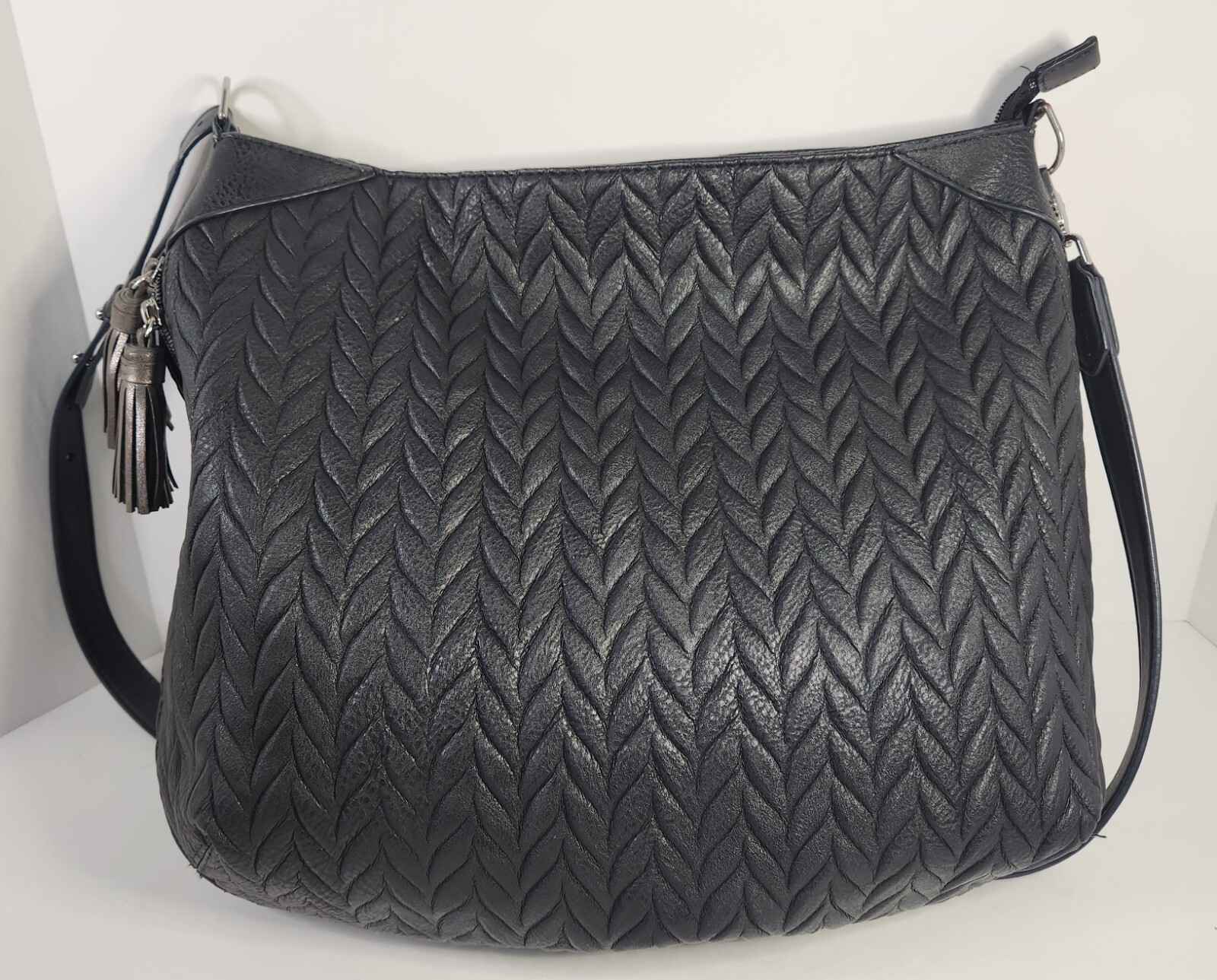 Stella & Dot Black Faux Leather Large Waverly Expandable Shoulder/Crossbody Bag