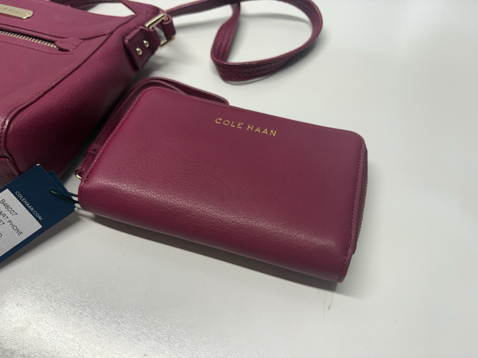 NWT COLE HAAN Purple Magenta Pebble Leather Crossbody Bag With Matching Wallet