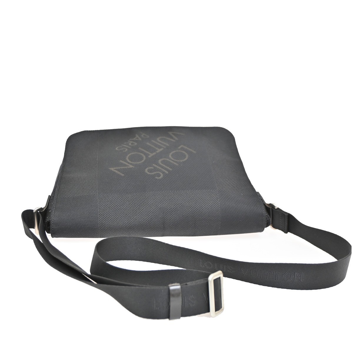 LOUIS VUITTON Messenger Bag Damier Geant Canvas Leather Black M93032 38KC050