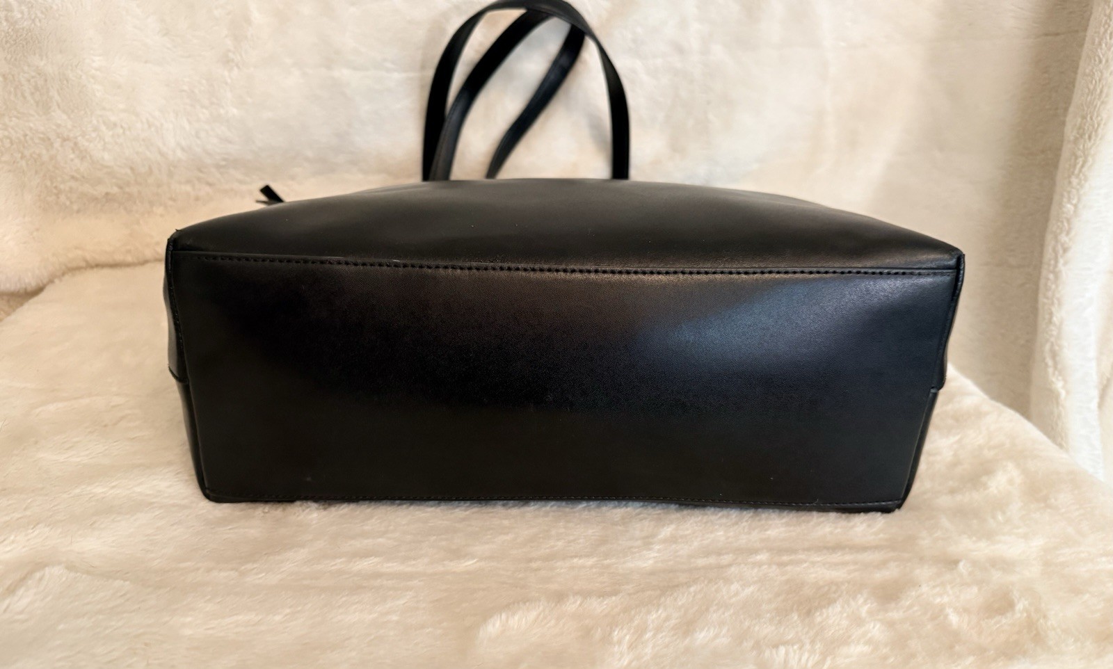 Authentic Kate Spade New York Cassy Black Large Tote w/ Removable Bow Charm