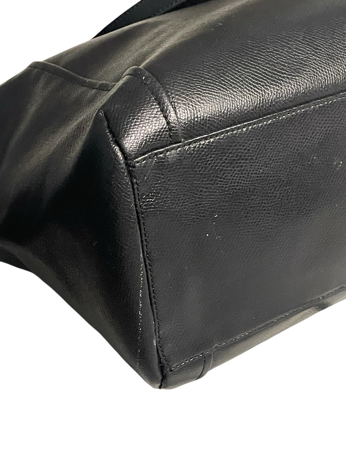 Coach J1421-F77662 Signature Pebbled Leather 20” Black XL Pocket Zip Tote Bag