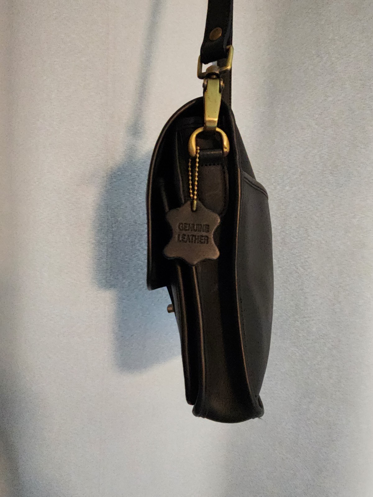 Croft Barrow Black Leather Crossbody Saddle Bag Purse Turn Lock Brass Hardware