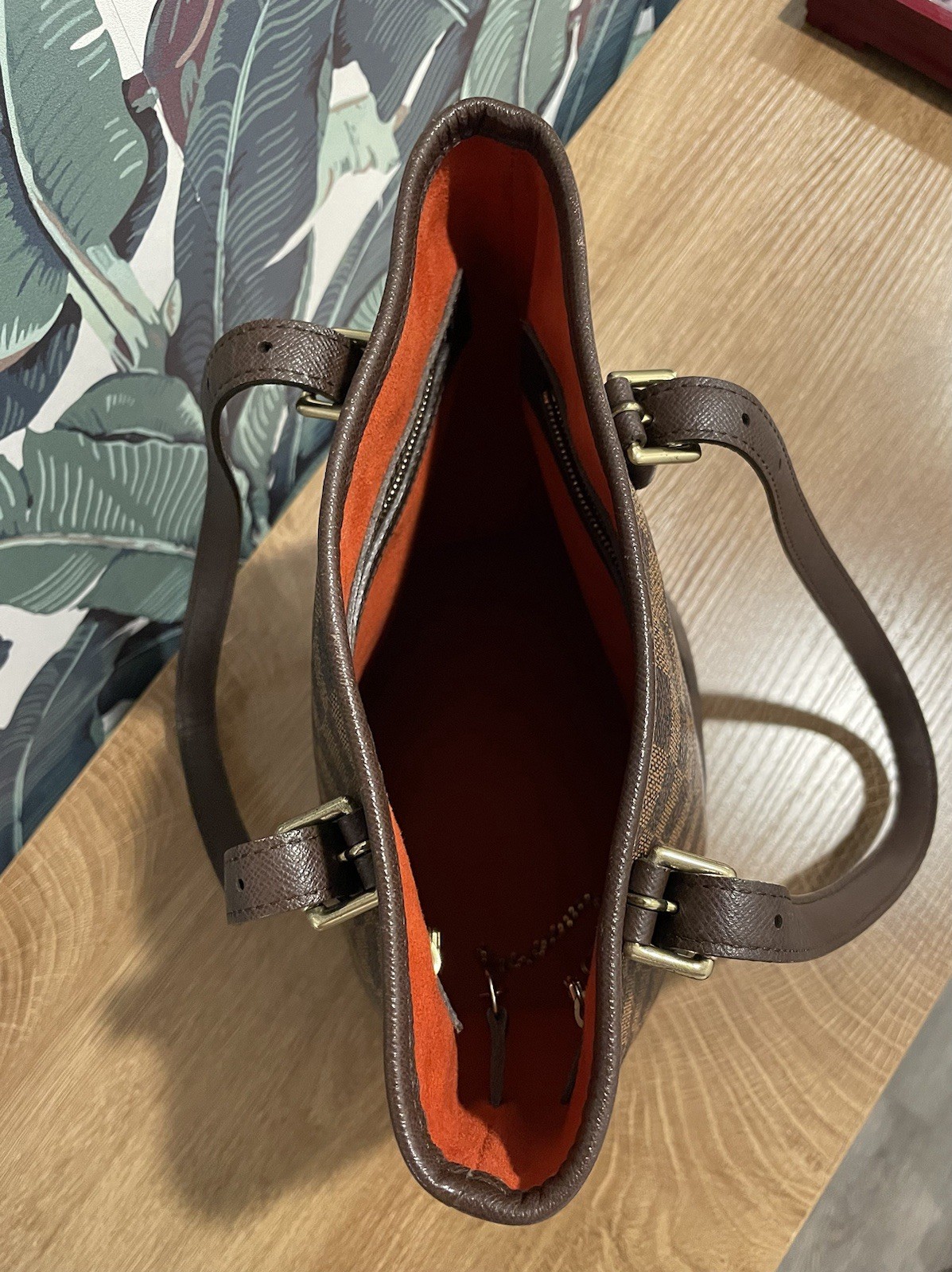 Louis Vuitton Damier Ebene Marais Bucket Bag 23