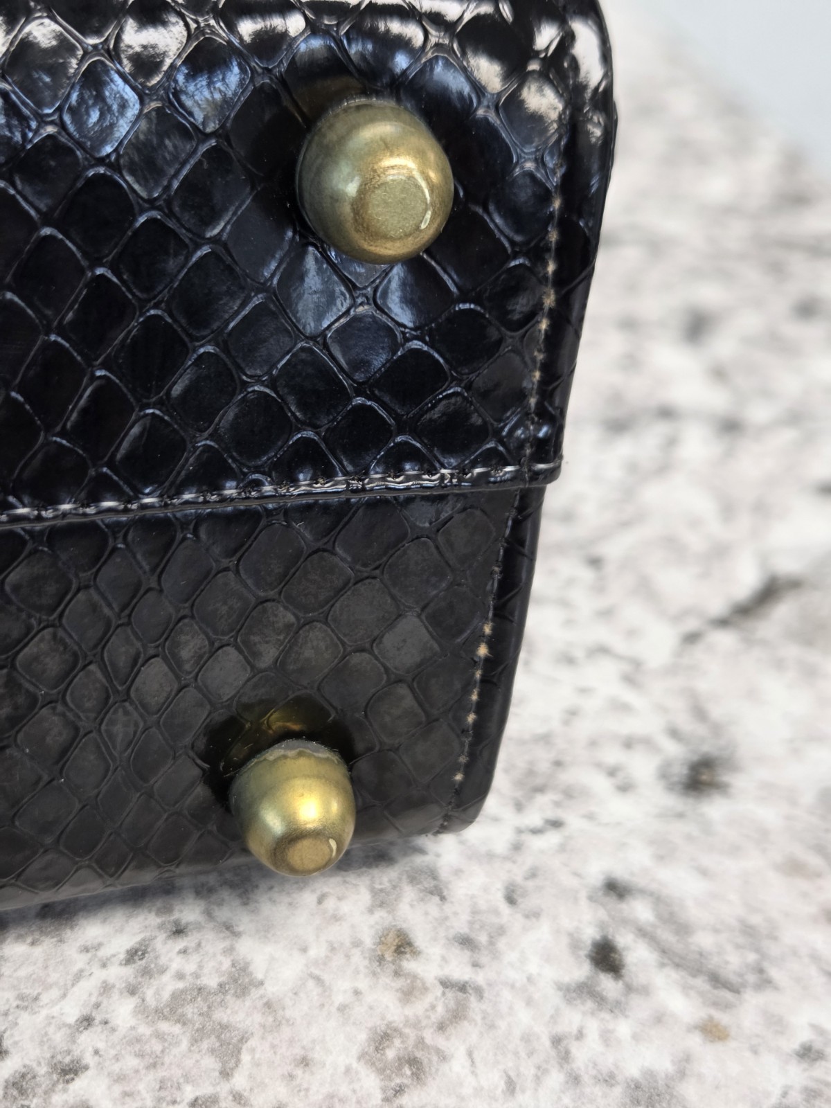 Vintage Black Vegan Leather Snakeskin Top-handle Structured Purse w/ Bow Detail