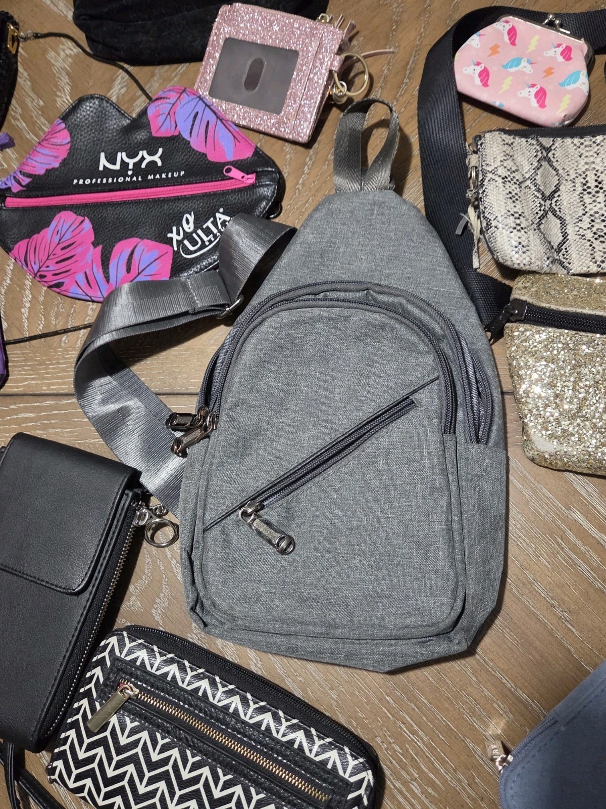 Bulk LOT of Change Purses & Small CC/Coin wallet Assorted Brands & Accessories
