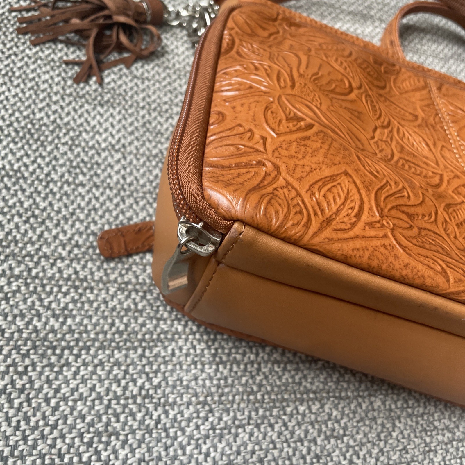 Gun Tote’n Mamas Concealed Carry Brown Leather Tooled Crossbody Bag