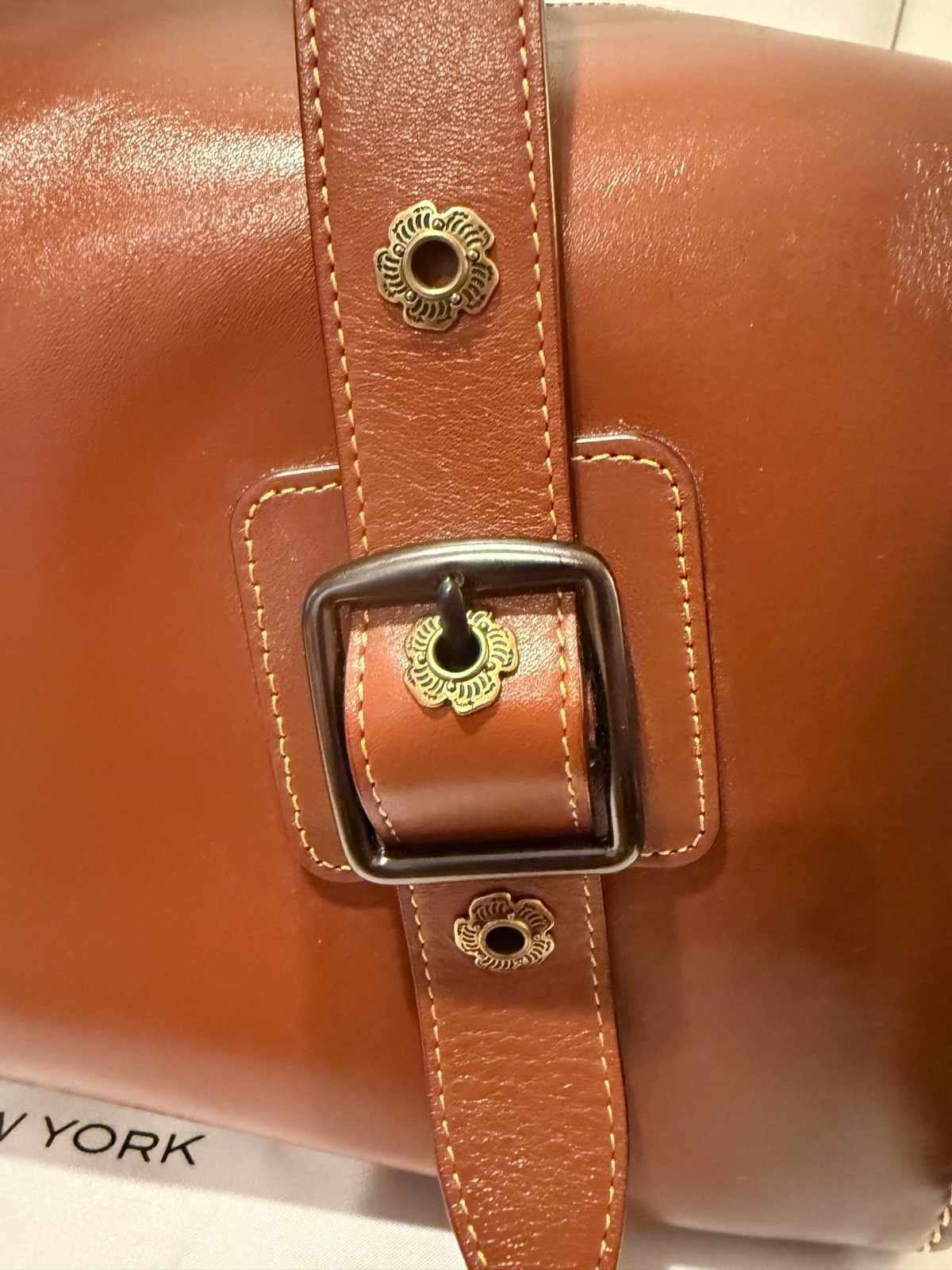 Coach The Mailbox Bag 35 Color: Saddle