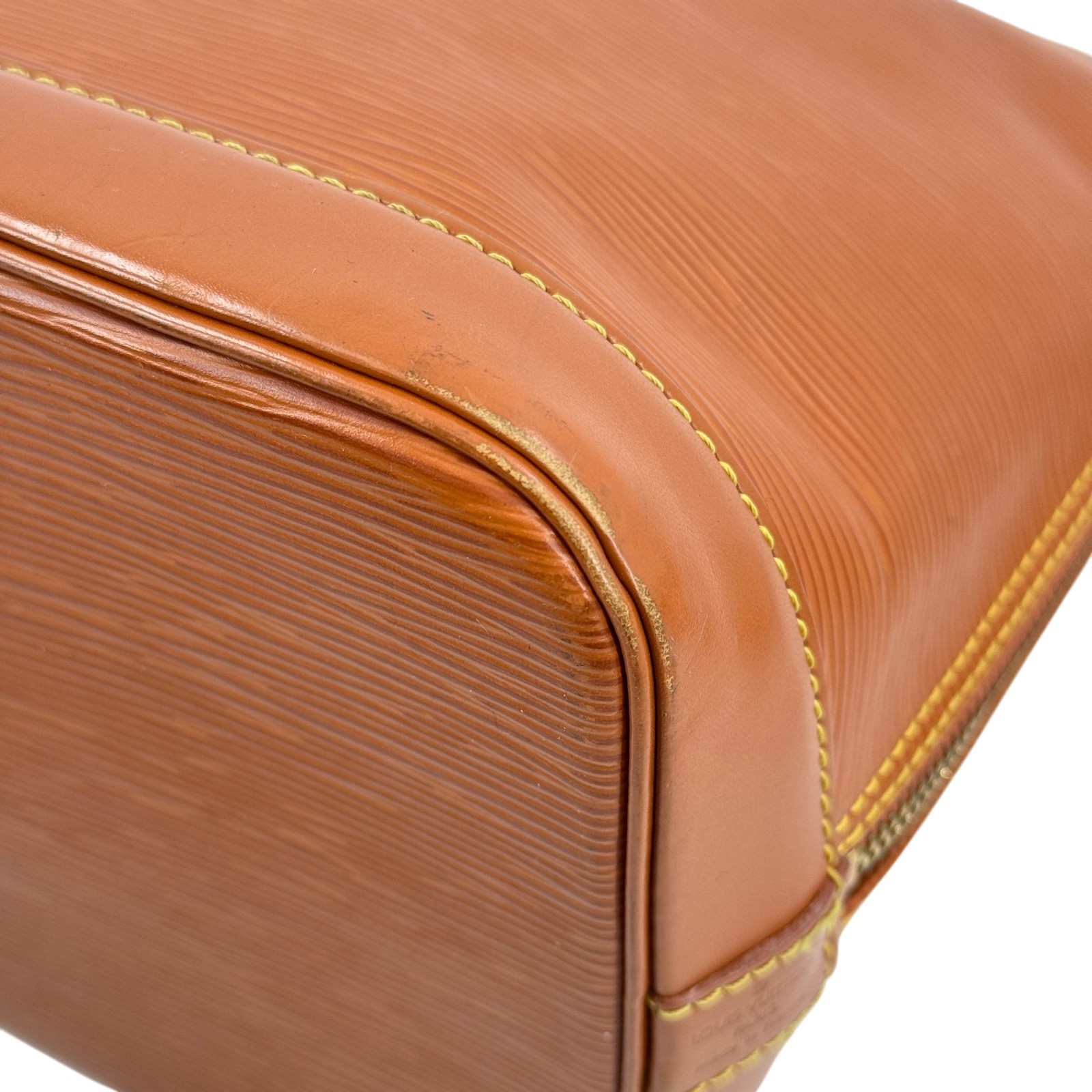 LOUIS VUITTON Alma PM Epi Kenya Brown Leather Women Top Handle Handbag M52148