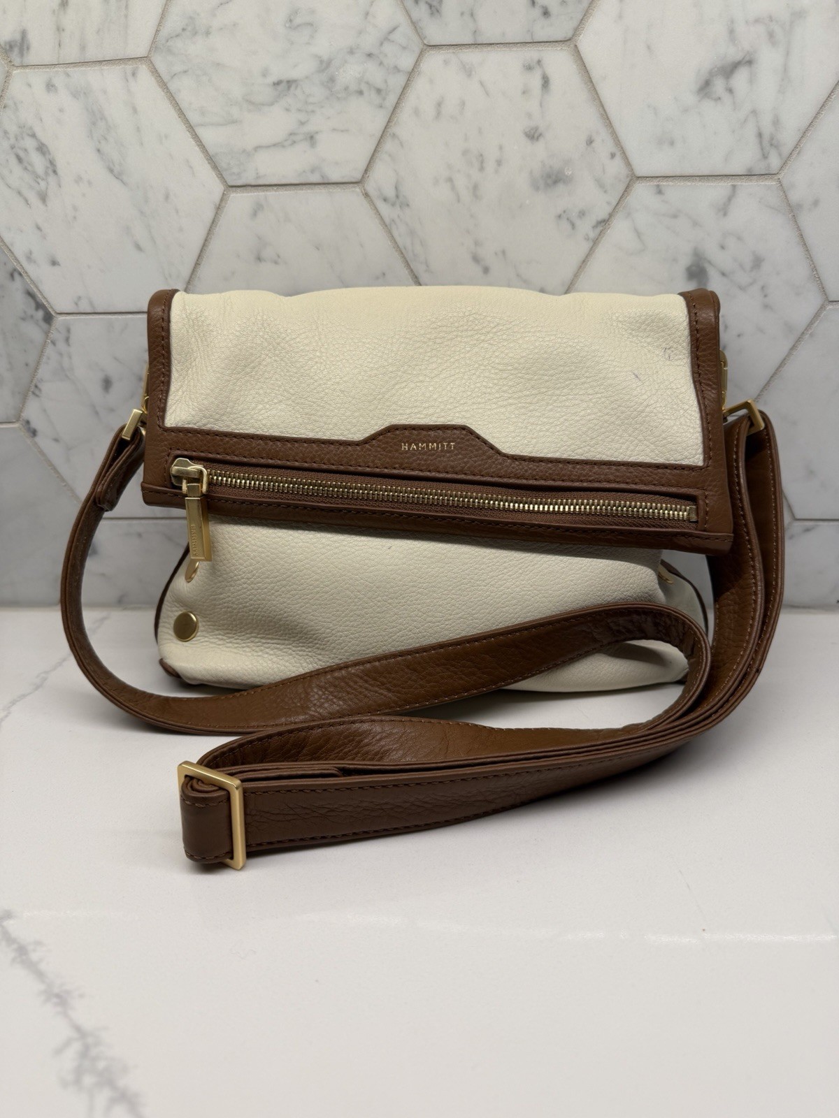 Hammitt Bags VIP | Courtyard Cream​/​Brushed Gold | Medium Crossbody Leather