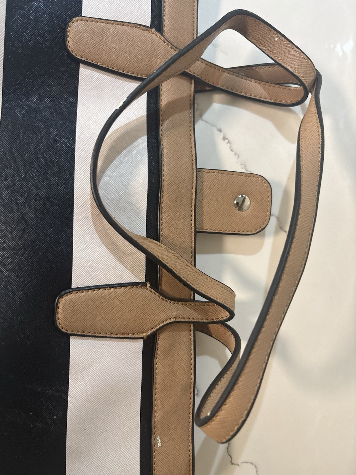 GUESS Black & White Striped Tote Bag, Magnetic Closure, Pockets, Lined, Silver