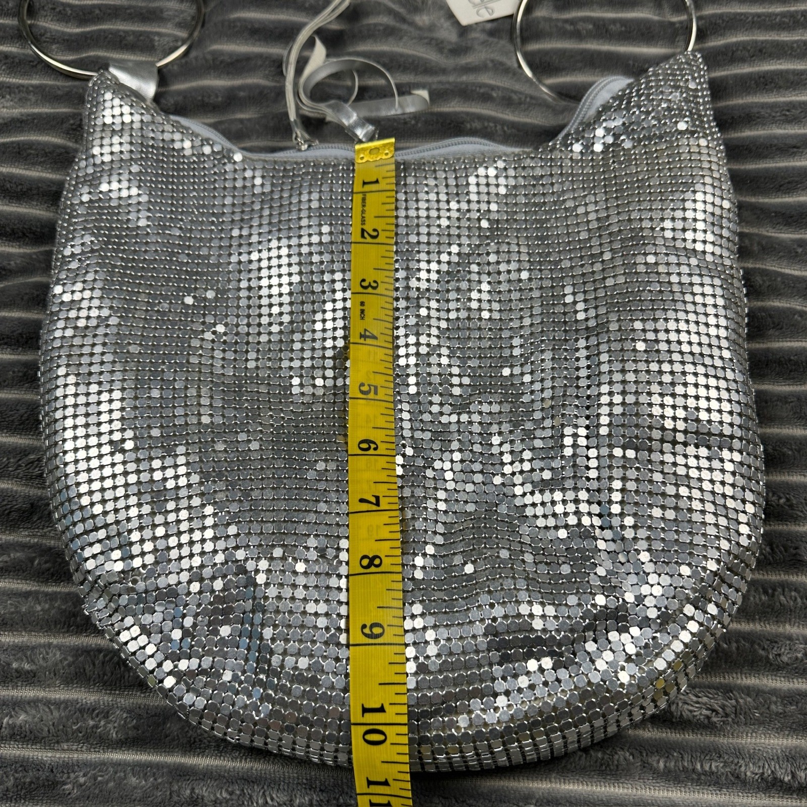 Jizelle Silver Metal Mesh Hobo Bag Y2K Chainmail O-Ring Shoulder Bag NWT
