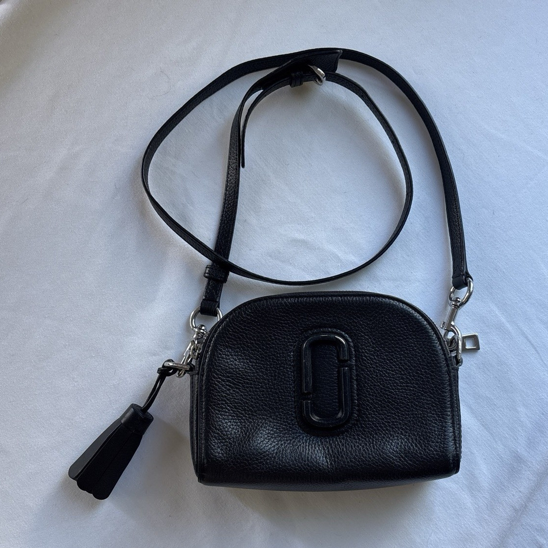 Marc Jacobs Black Pebbled Crossbody Bag Double Zip Adjustable Strap Silver Red