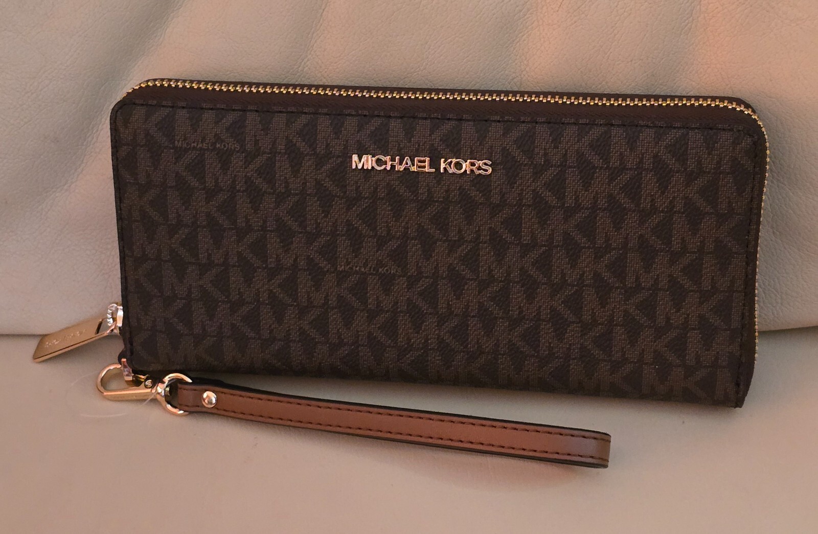 Michael Kors Kenly Medium Backpack / Large Travel Continental Wallet Bundle