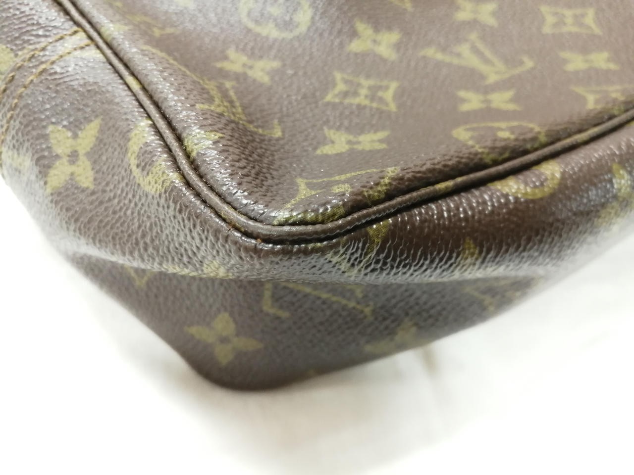 Louis Vuitton Monogram Truss Toilette Pouch 10.6 inches