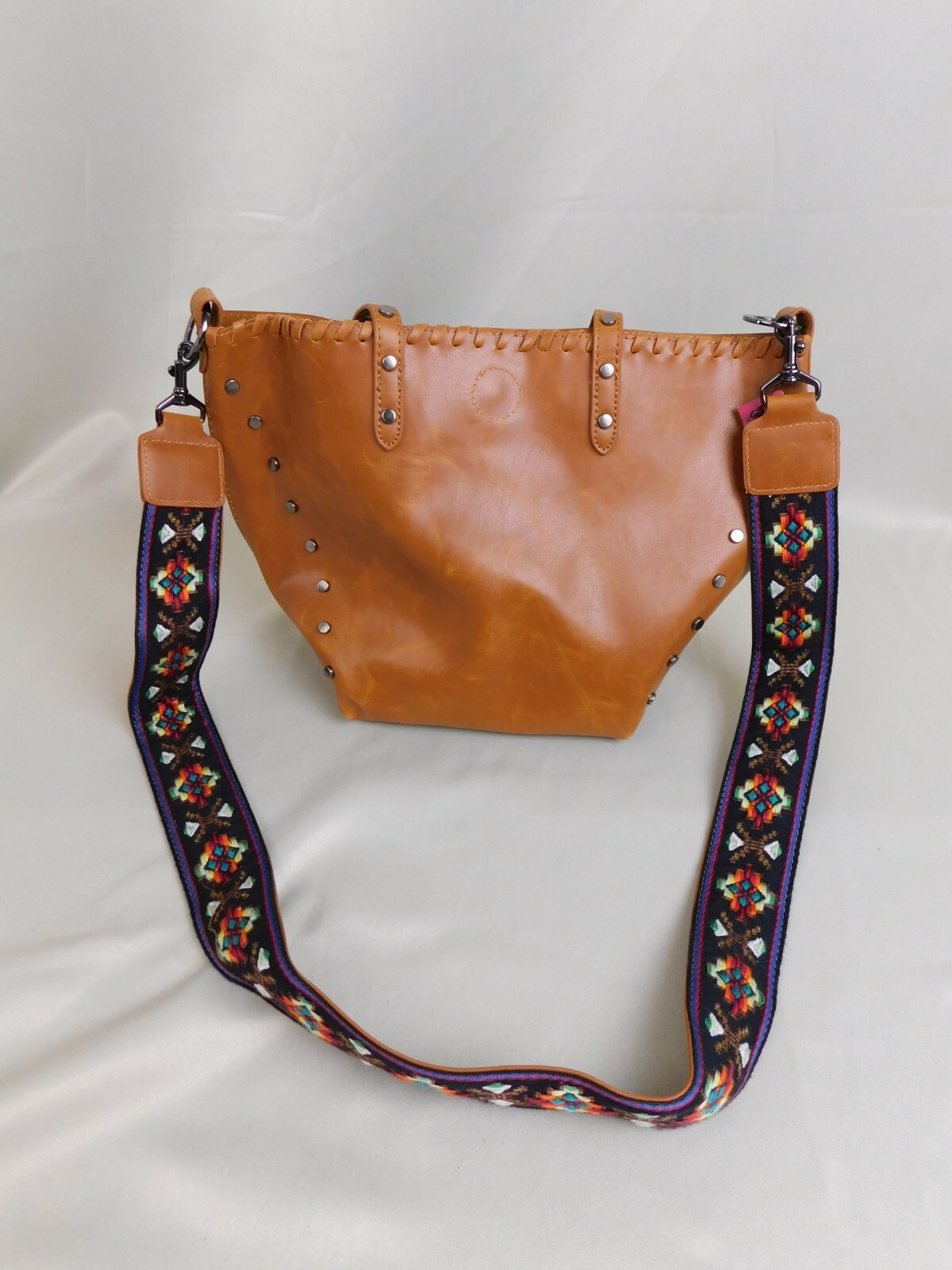Circus Sam Edelman Lela Studded Faux Leather Tote Tribal Crossbody Strap Camel